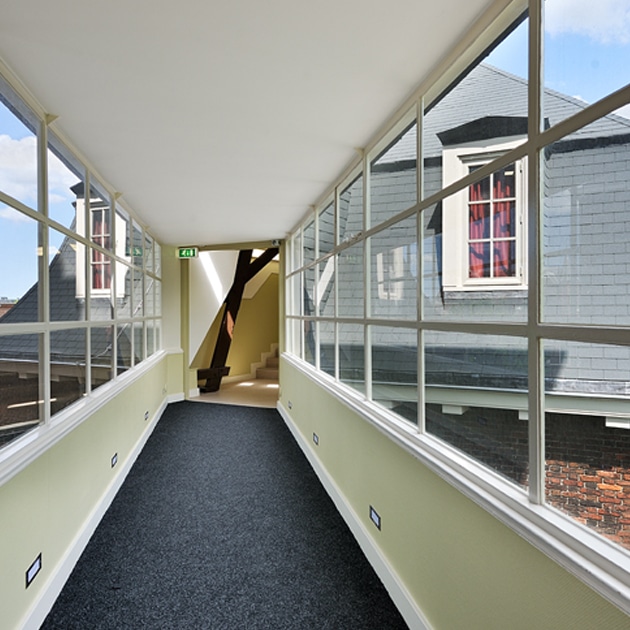 2023-Mijnbouwplein-630x630-roof-corridor 2023-Mijnbouwplein-630x630-roof-corridor